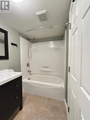 Lower - 15 Hildegard Drive, Hamilton (Vincent), ON 