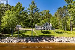 141 EZYLYFE LANE Laurentian Hills, ON K0J 1P0