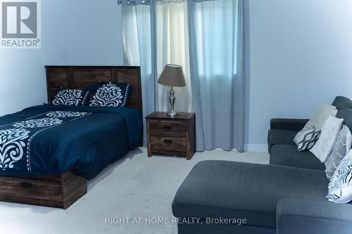 76 Kindred Row, Ottawa, ON 