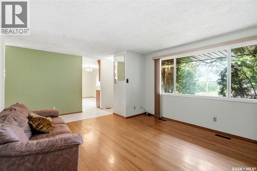 1922 Richardson Road, Saskatoon, SK 