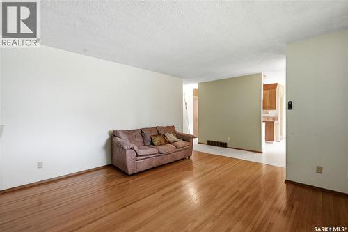 1922 Richardson Road, Saskatoon, SK 