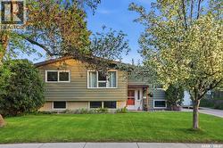 120 Rupert PLACE  Saskatoon, SK S7K 1B3