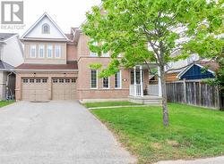 22 MAPLE CROWN TERRACE Barrie, ON L4M 7H4