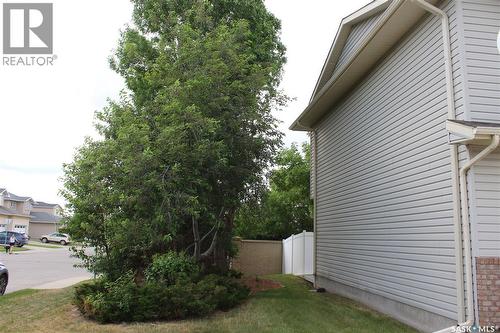2702 Cranbourn Crescent, Regina, SK 