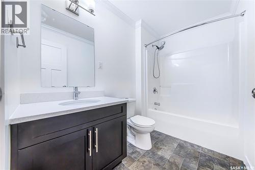 256 250 Akhtar Bend, Saskatoon, SK 