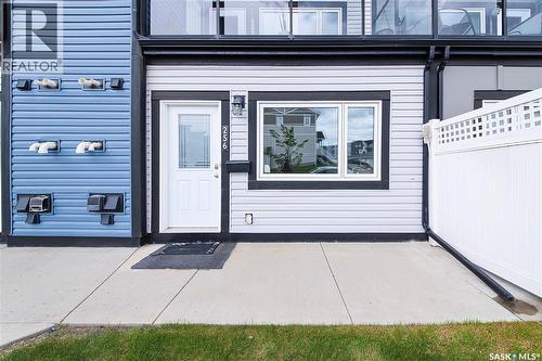 256 250 Akhtar Bend, Saskatoon, SK 