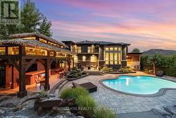 332 CARP HIGHLANDS COURT Ottawa, ON K0A 1L0