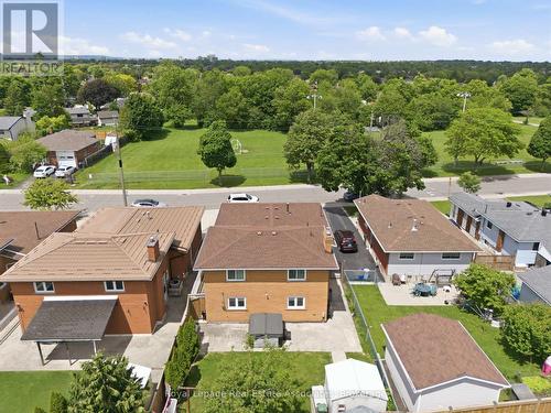 477 Queen Victoria Drive, Hamilton, ON 