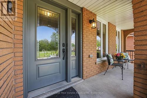 477 Queen Victoria Drive, Hamilton, ON 