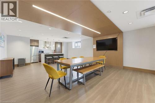 16 Markle Crescent Unit# 513, Ancaster, ON 