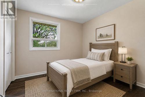 33 Kendleton Drive, Toronto, ON 