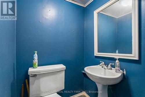 33 Kendleton Drive, Toronto, ON 