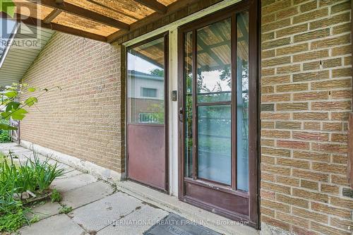 33 Kendleton Drive, Toronto, ON 
