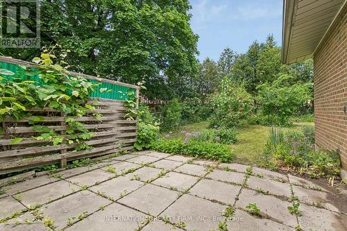 33 Kendleton Drive, Toronto, ON 