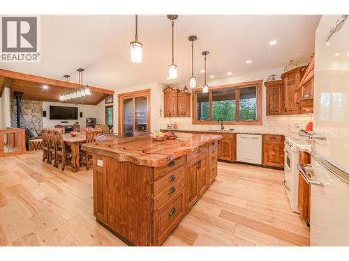 82 Walker Road, Enderby, BC 