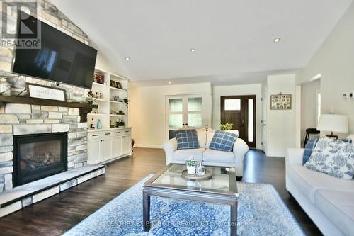 5 Gerus Road, Tiny, ON 