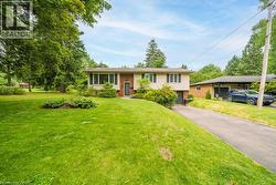 306 APPLEBY Road Ancaster, ON L9G 2V7