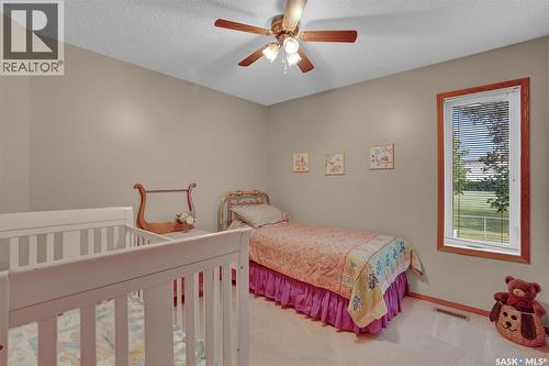7002 Maple Wood Crescent, Regina, SK 