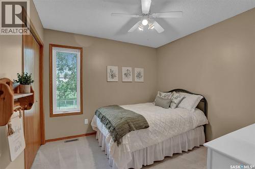 7002 Maple Wood Crescent, Regina, SK 