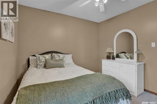 7002 Maple Wood Crescent, Regina, SK 