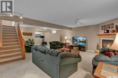 7002 Maple Wood Crescent, Regina, SK 