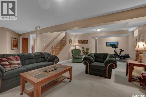 7002 Maple Wood Crescent, Regina, SK 