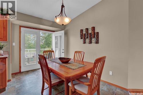 7002 Maple Wood Crescent, Regina, SK 
