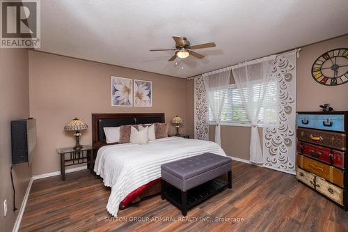 43 Crestridge Drive, Caledon, ON - Indoor Photo Showing Bedroom
