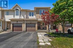 212 MACOUN CIRCLE  Ottawa, ON K1T 0H9