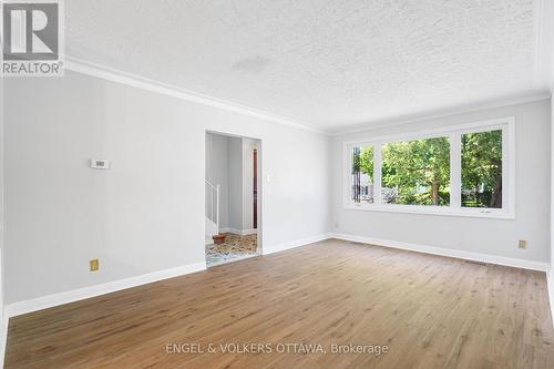 1402 Kilborn Avenue, Ottawa, ON 