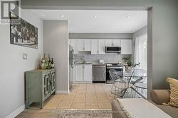 35 - 39 PINEWOODS DRIVE  Hamilton, ON L8J 3Z4