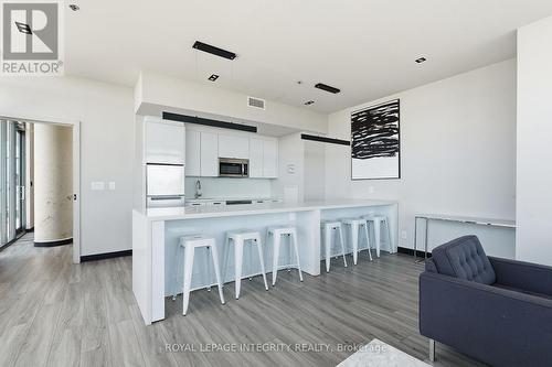 Meeting room with kitchen - 1203 - 203 Catherine Street, Ottawa, ON 