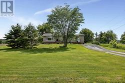 3217 WOODKILTON ROAD Ottawa, ON K0A 1T0