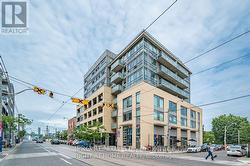 413 - 630 QUEEN STREET E Toronto, ON M4M 1G3