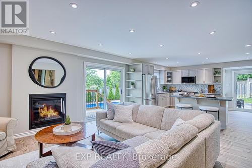 1340 Monmouth Drive, Burlington, ON 