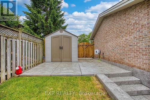 1340 Monmouth Drive, Burlington, ON 