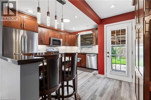 14 Cambridge Avenue, Hamilton, ON 