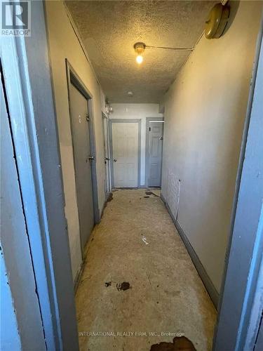 172 Beach Road, Hamilton, ON 