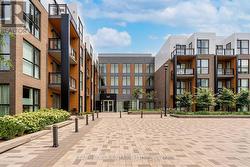 401 - 168 SABINA DRIVE Oakville, ON L6H 0W5