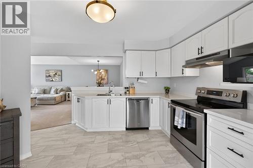 11 Stuart Street, Caledonia, ON 