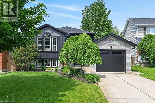 11 Stuart Street, Caledonia, ON 