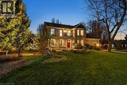 89 STONEGATE Drive  Ancaster, ON L9G 3P4