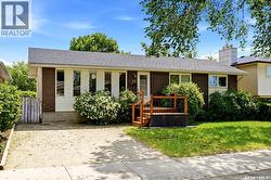 55 Kennedy CRESCENT  Regina, SK S4R 6G3