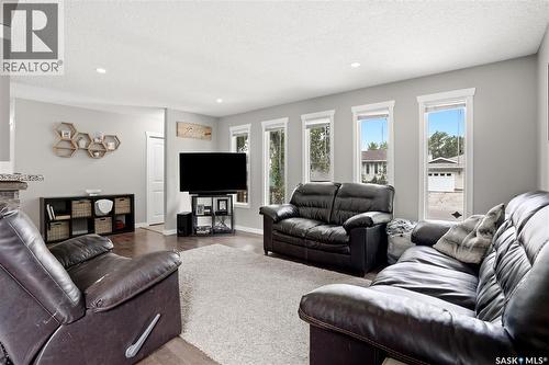 55 Kennedy Crescent, Regina, SK 