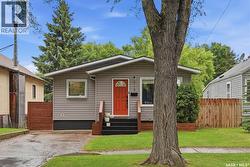 713 6th STREET E  Saskatoon, SK S7H 1C5