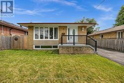 3 CHOPIN AVENUE Toronto, ON M1K 2W3
