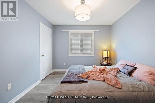 31 Buxton Lane, Clarington, ON 