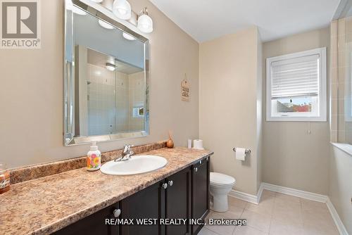 31 Buxton Lane, Clarington, ON 