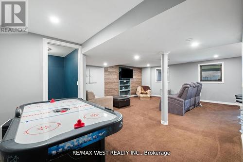 31 Buxton Lane, Clarington, ON 