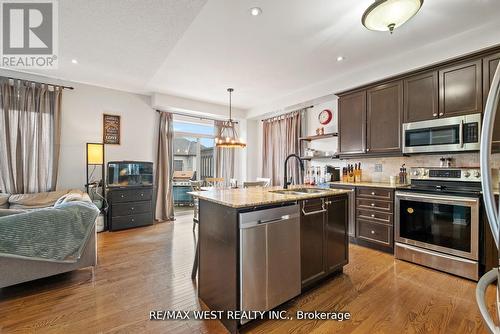 31 Buxton Lane, Clarington, ON 